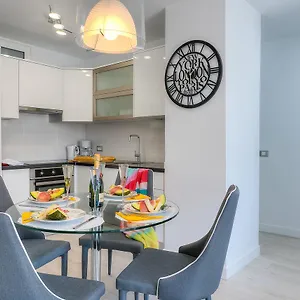  Apartment Modern Los Cristianos Center